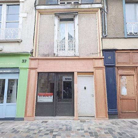 Spacieux T3 Lumineux Dans Quartier Historique Avec Wifi Redon Esterno foto