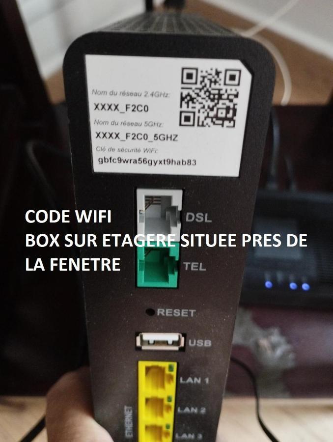 Spacieux T3 Lumineux Dans Quartier Historique Avec Wifi Redon Esterno foto